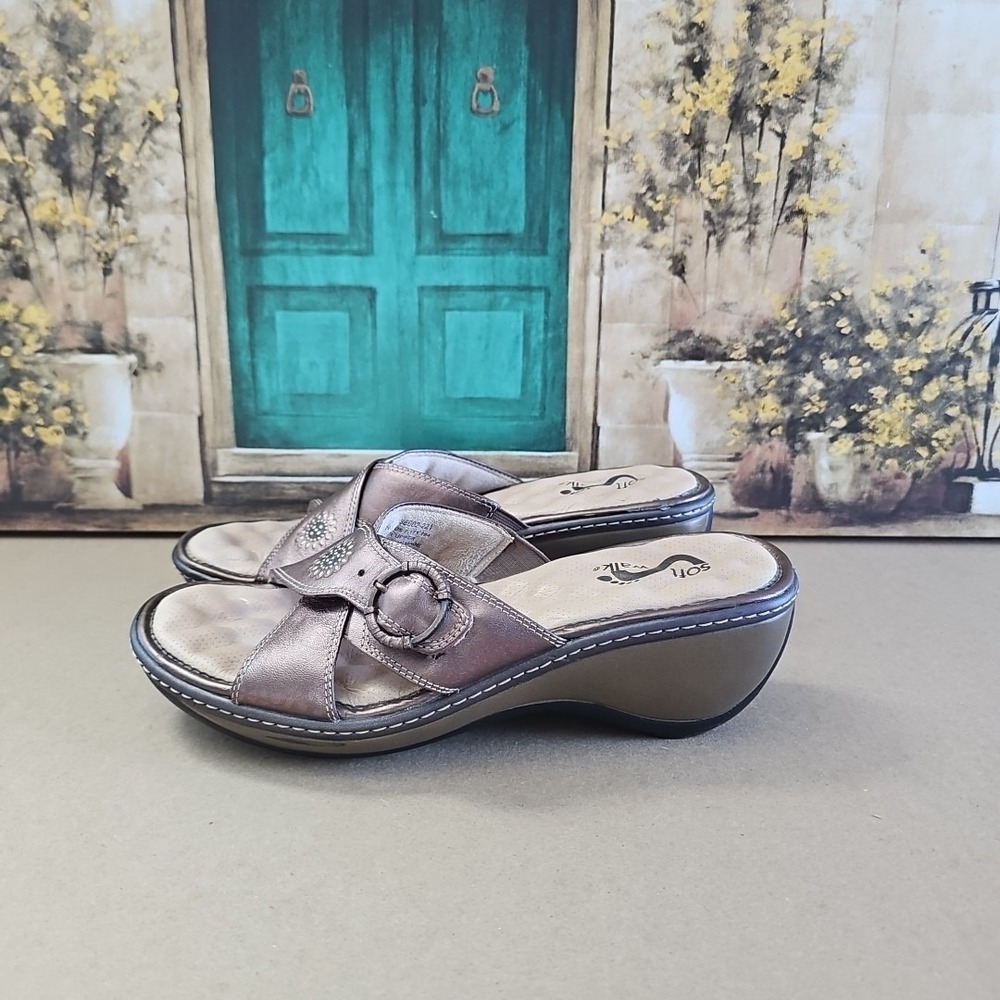 Women's SoftWalk Bronze Metallic Cross Leather Slip‎ On Wedge Sandals Sz 9N